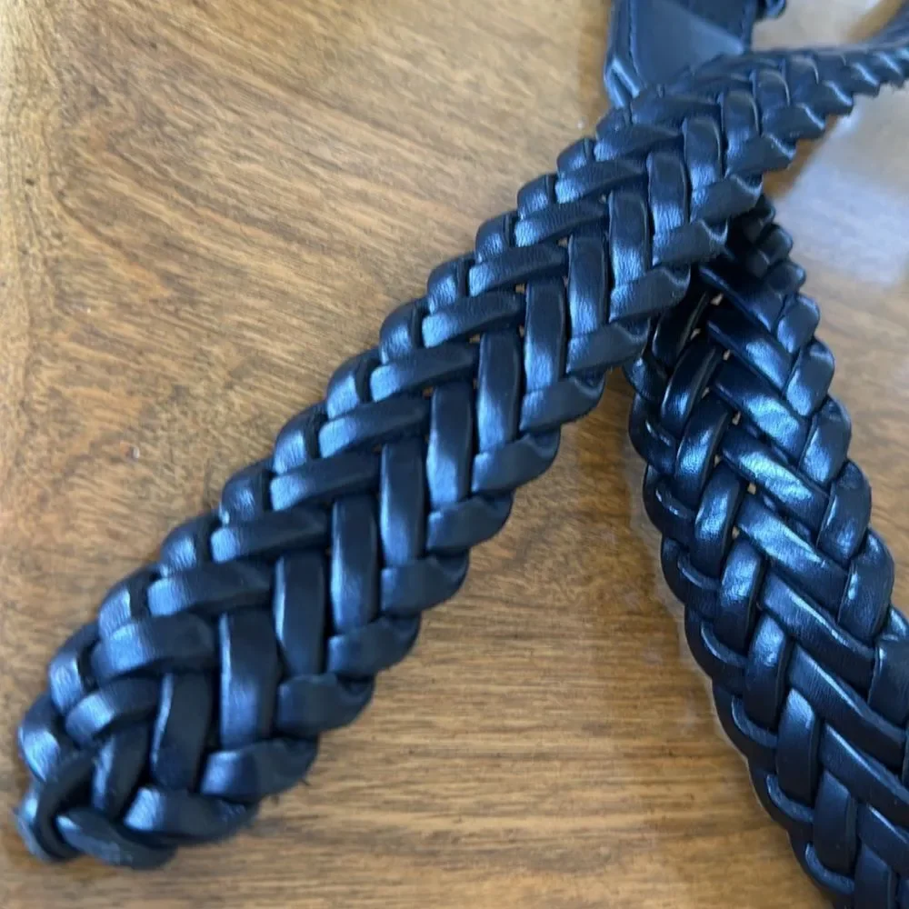 The Vermont Country Store leather belt